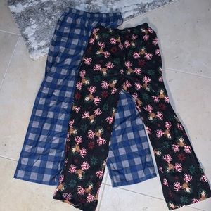FUN Christmas flannel winter pajama pants, size XL (14 to 16) great condition 🎄